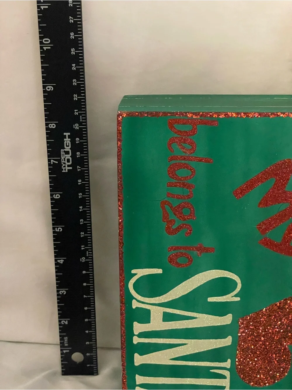 Pier 1 Red and Green 'My Heart Belongs to Santa' Holiday shelf Sign